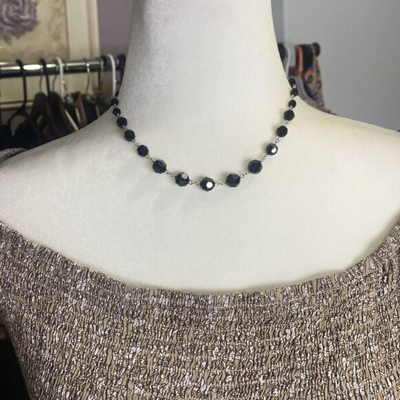 Nordstrom Graduated Black Glass Beaded Station Strand Necklace 16-18” New - Picture 1 of 8